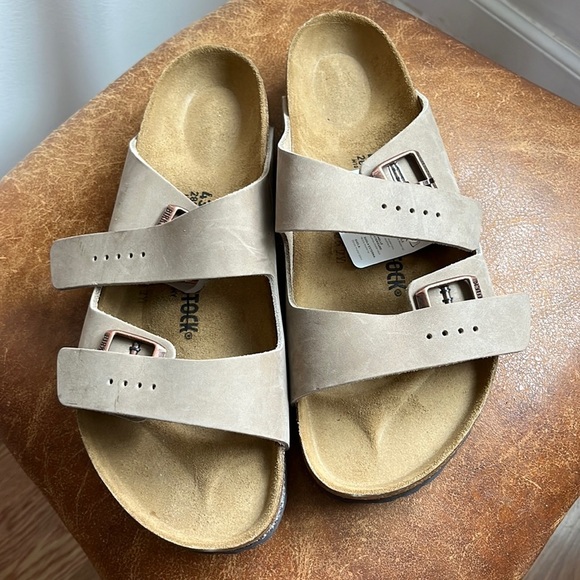 NWT Birkenstock Arizona Soft Footbed Sandals 10 - Picture 2 of 12